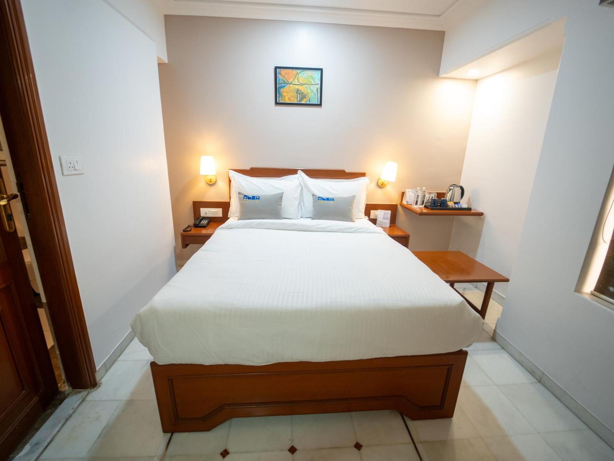 Alba Premier, Vadodara Exterior photo